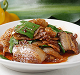 Sichuan Style<br>Twice-Cooked Pork (Spicy)<br>川味回锅肉(辣)