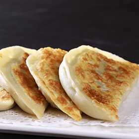 Fried Leek Dumpling (2)<br>韭菜盒子(2)