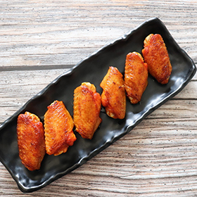 Salt & Pepper Deep-Fried<br> Chicken Wings(8)<br>椒盐鸡翅(8)